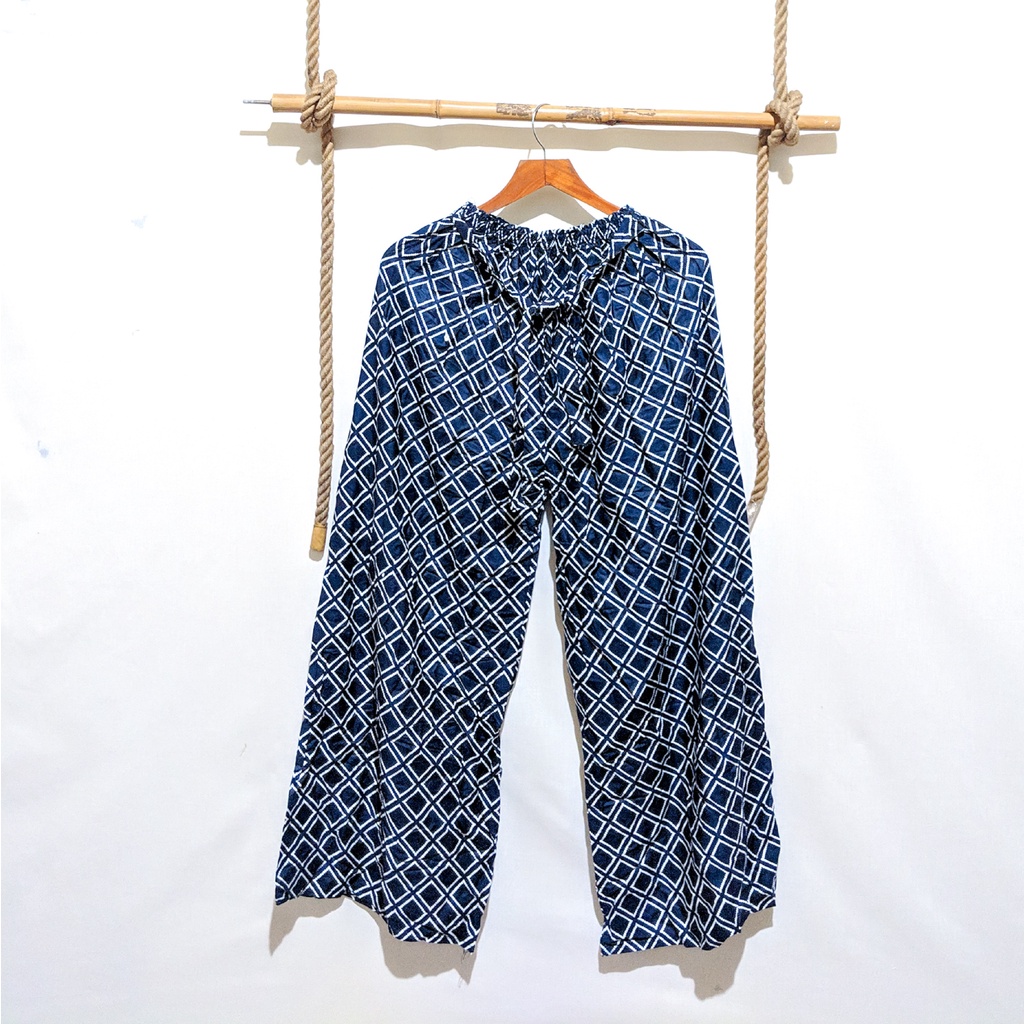 Celana Tidur Kulot Super Jumbo Bahan Rayon Big Size Wanita Premium Murah OOTD Celana Panjang Daily Cullote Tie Dye Shibori Kulot Panjang Wanita Pria XXL-Black Box