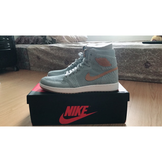 Air jordan flyknit wolf grey