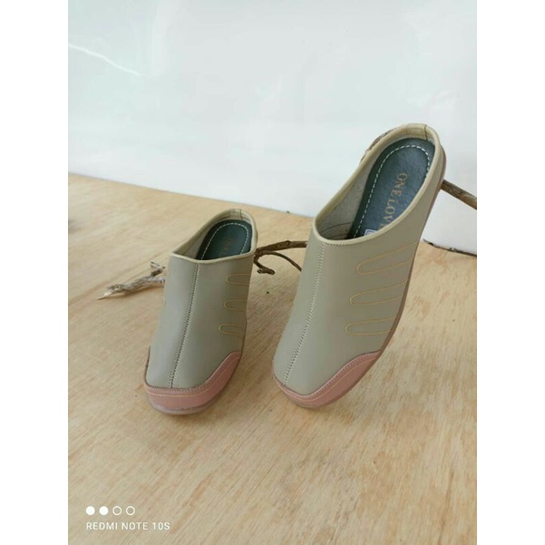 Tutong mocca one love