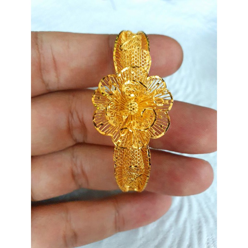 Gelang kendarian variasi 1 emas 700 70% 70 %