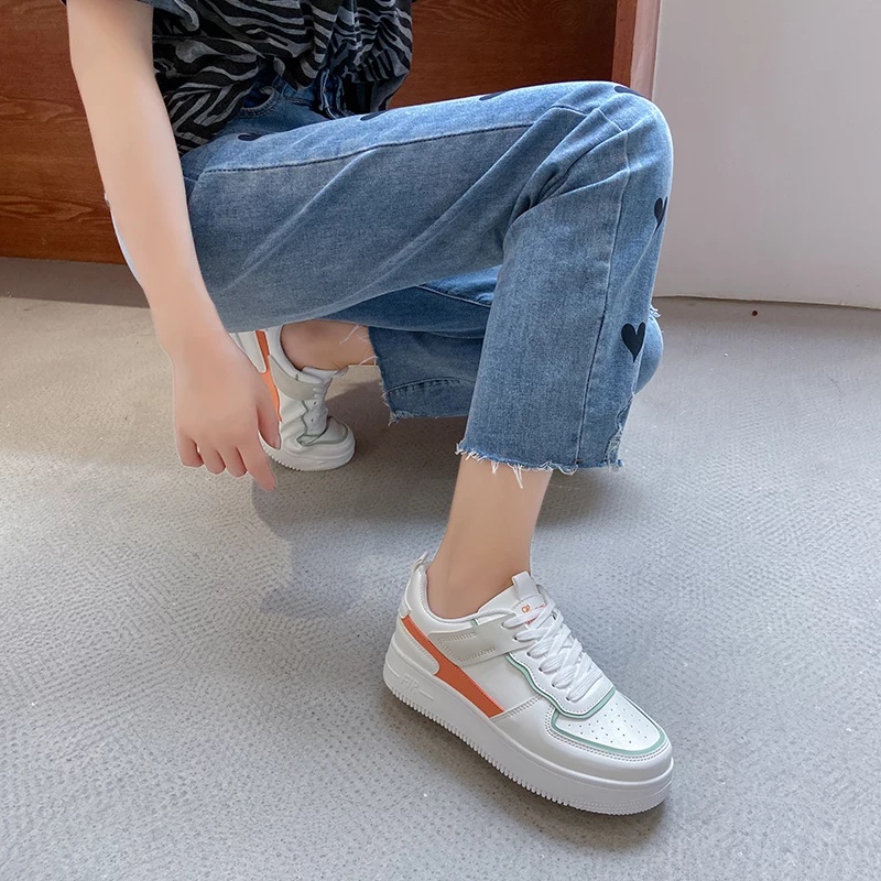 TOKODISNA - SEPATU SNEAKERS WANITA VULKANISASI AF01-6