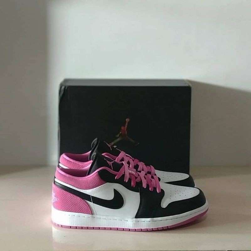 air jordan 1 low magenta