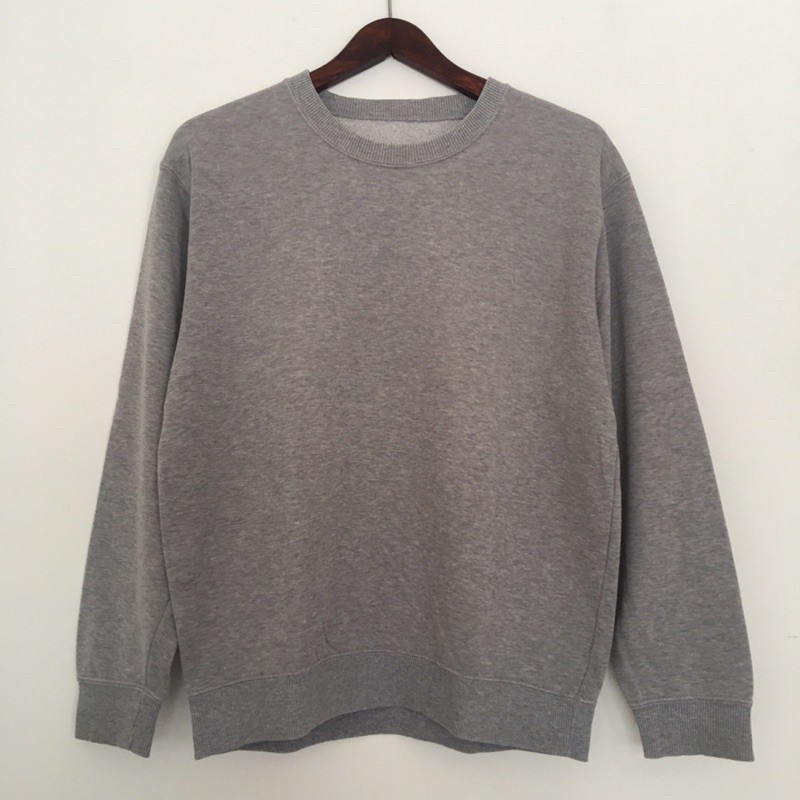 crewneck uniqlo
