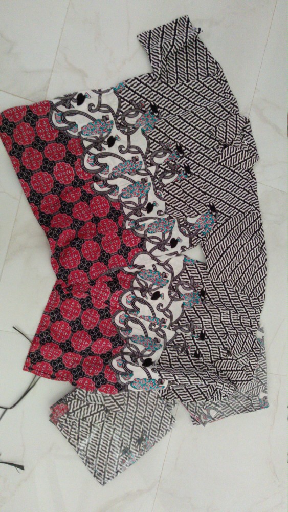 Batik Couple Keluarga - Bisa Cod - Sarimbit Gamis Familly Set Motif Tuju Rupa  Batik Putra Hadi