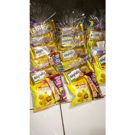 

Paket Snack Ultah / Souvenir Ulang Tahun Anak / Bingkisan Snack