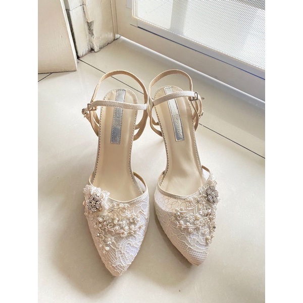 Preloved Aveda Shoes