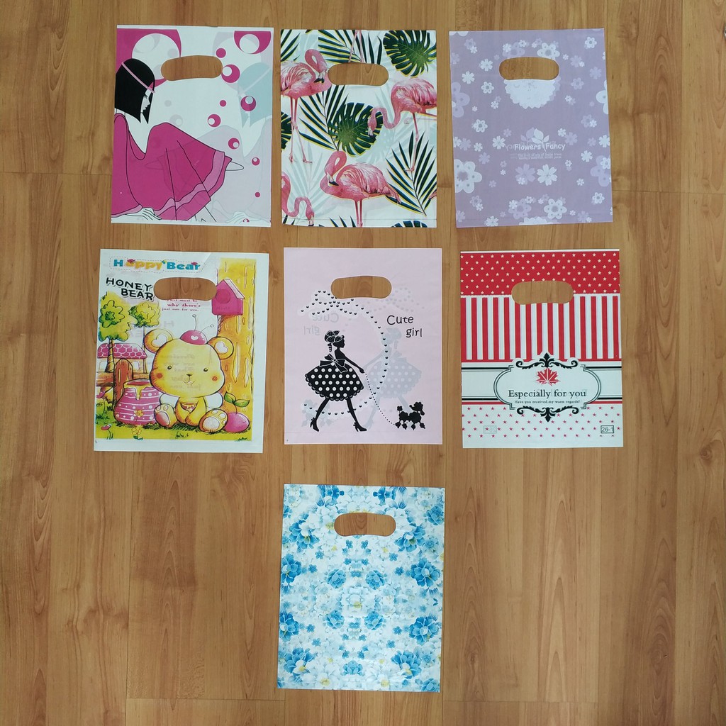 

[PEMESANAN MINIMUM 10 PAK] TAS KRESEK ISI 100 PCS SOUVENIR BAGUS MURAH PROMO MURAH