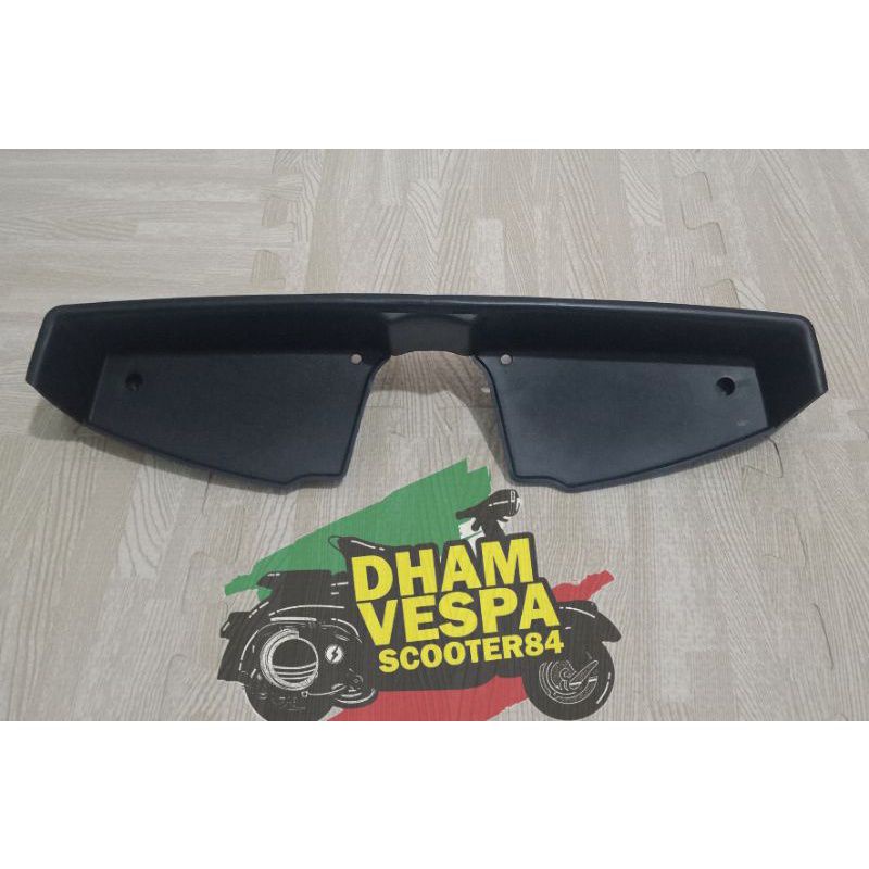 tooltray toltray laci box bok depan vespa