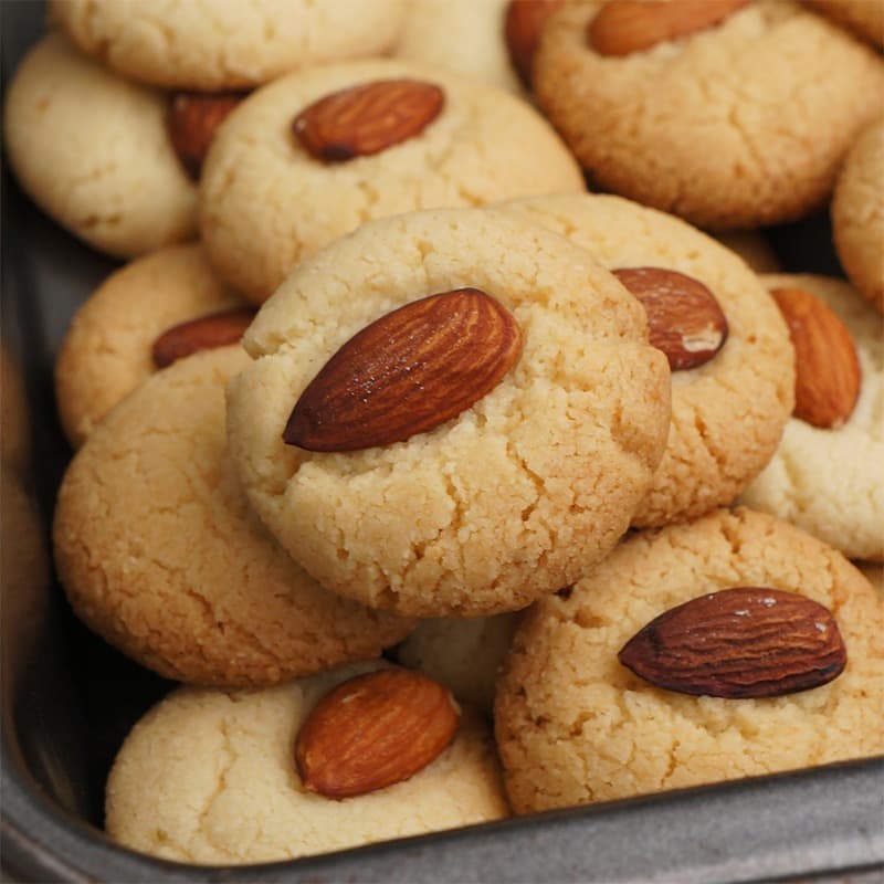 

ALMOND COOKIES ISI 20 PCS / KUE KERING KUKER KACANG ALMOND COOKIES ALMOND