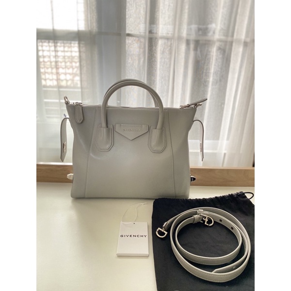 Preloved Givenchy Soft Antigona Small Pearl Grey