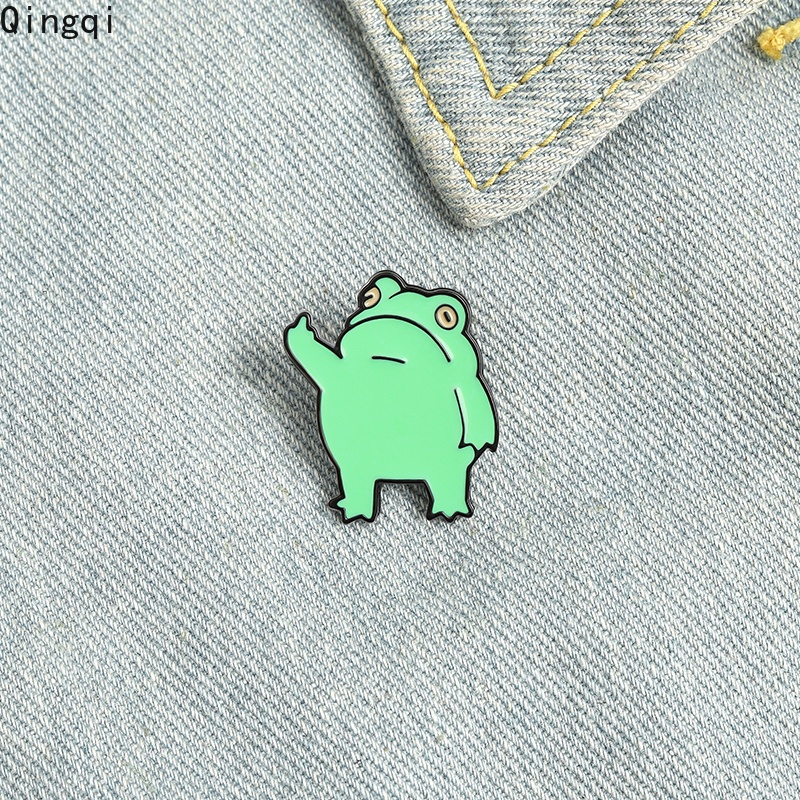 Bros Pin Enamel Desain Kartun Jari Tengah Katak Untuk Hadiah Teman