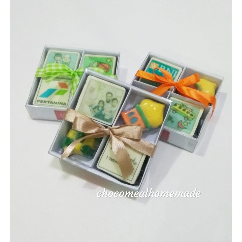 

Edible Coklat Lebaran Custom Foto - Aman Dimakan