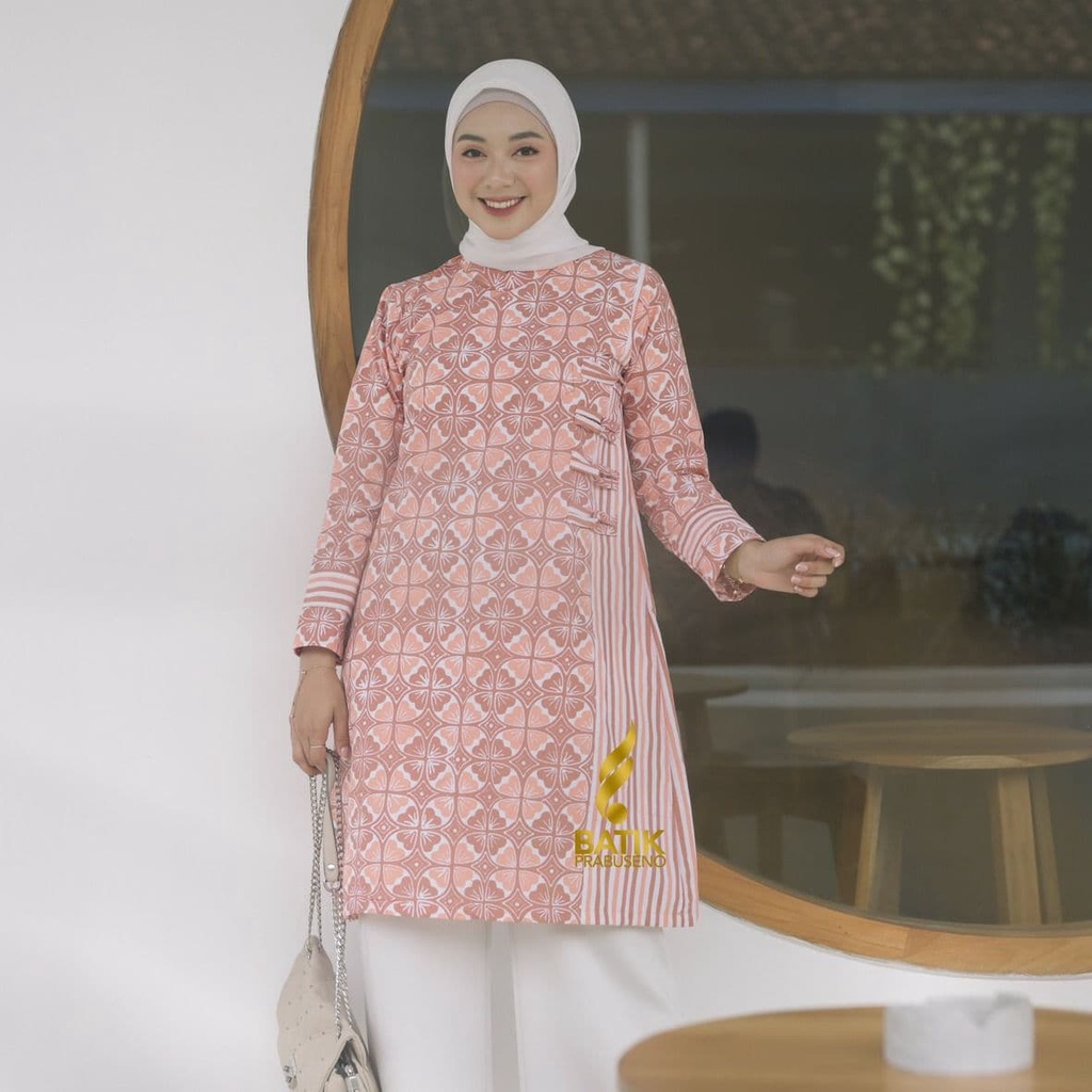 PRABUSENO // Batik Prabuseno - PUPUT Tunik Batik Wanita Lengan Panjang