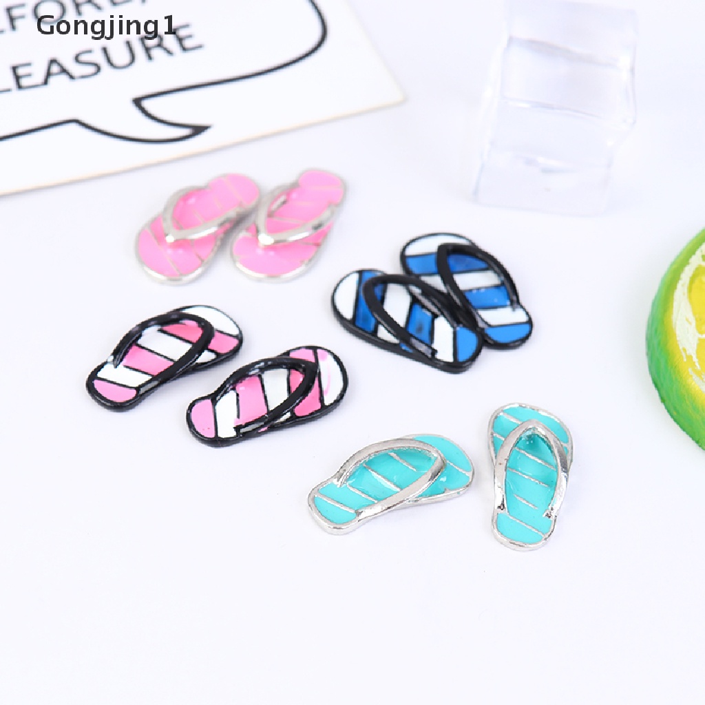 Gongjing1 1 Pasang Miniatur Sandal Selop Kamar Mandi / Ruang Tamu Untuk Aksesoris Rumah Boneka 1: 12