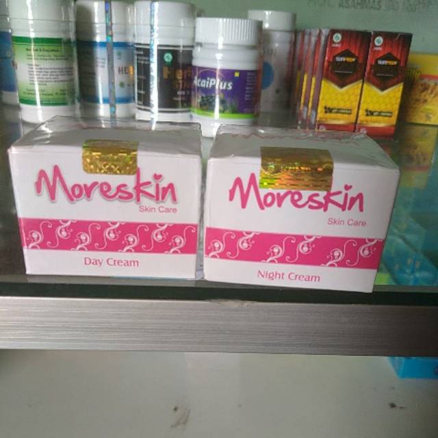 Moreskin krim pagi malam