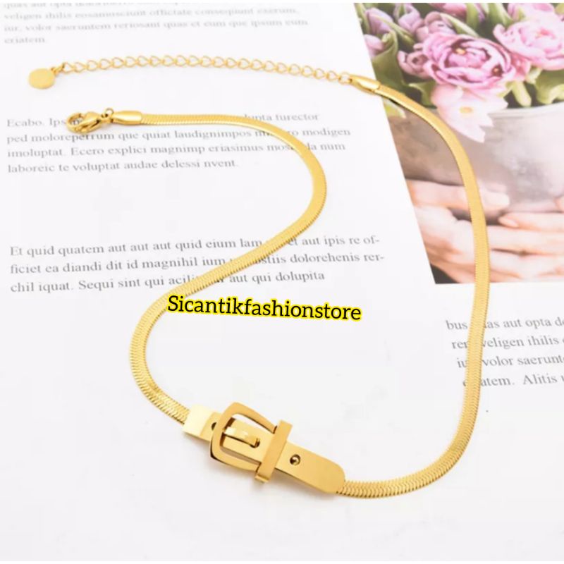 Kalung Titanium Liontin Motif gesper Gold Fashion Wanita Terlaris Anti Karat Tidak Luntur Kalung Wanita Terbaru