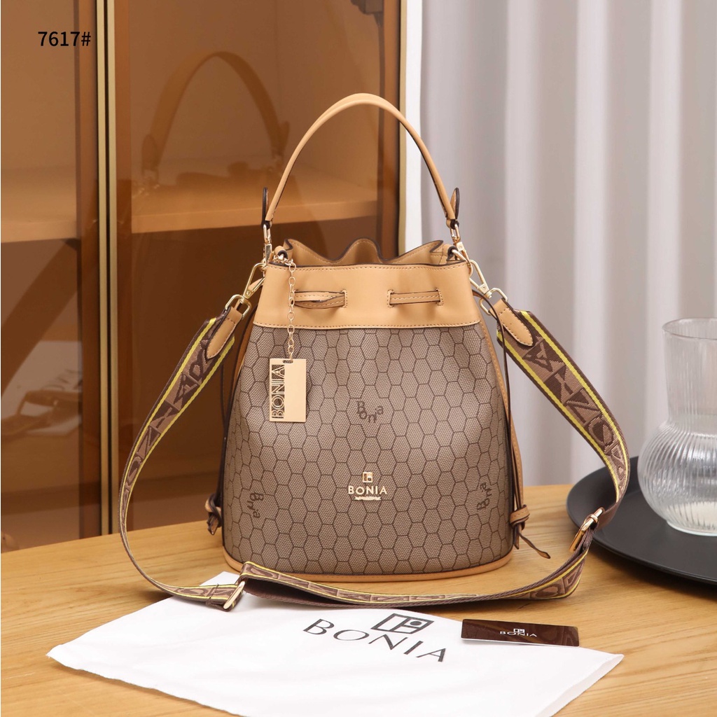 BOBucket Bag 7617