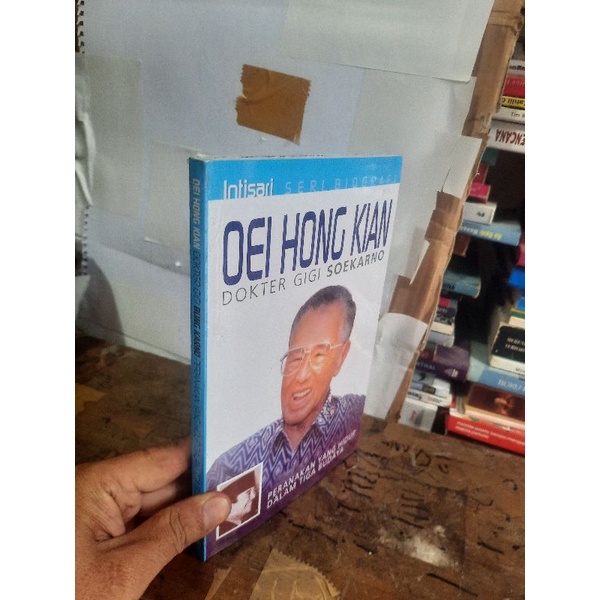 OEI HONG KIAN Dokter Gigi Soekarno