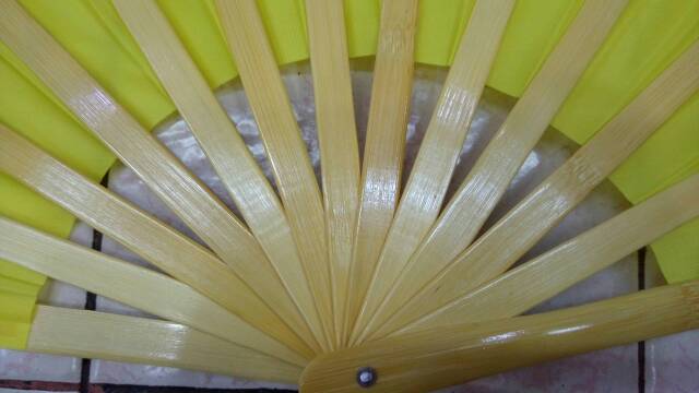 Kipas Kayu Bambu Jumbo Polos Warna