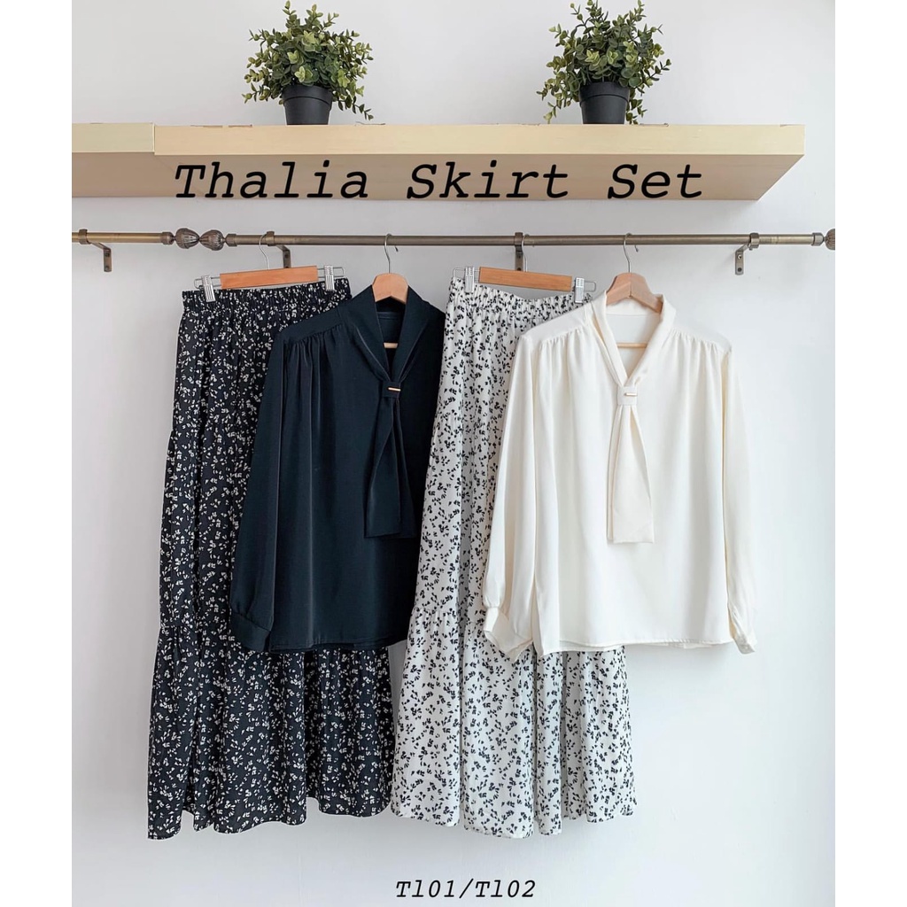 Fashion Style Blouse Thalia Wolfis Wanita Terbaru