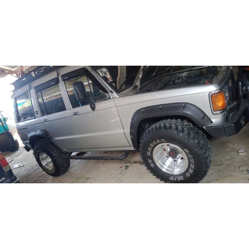 Over fender chevrolet trooper pintu 5