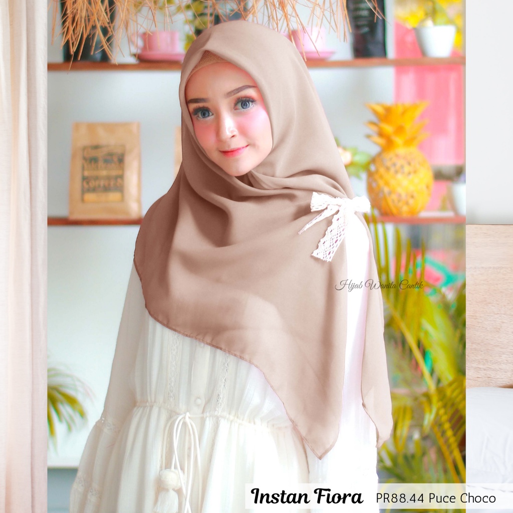 Hijabwanitacantik - Hijab Instan Fiora | Hijab Instan | Jilbab Instan Voal-Puce Choco