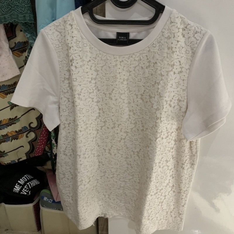 Blus Putih Brokat Preloved