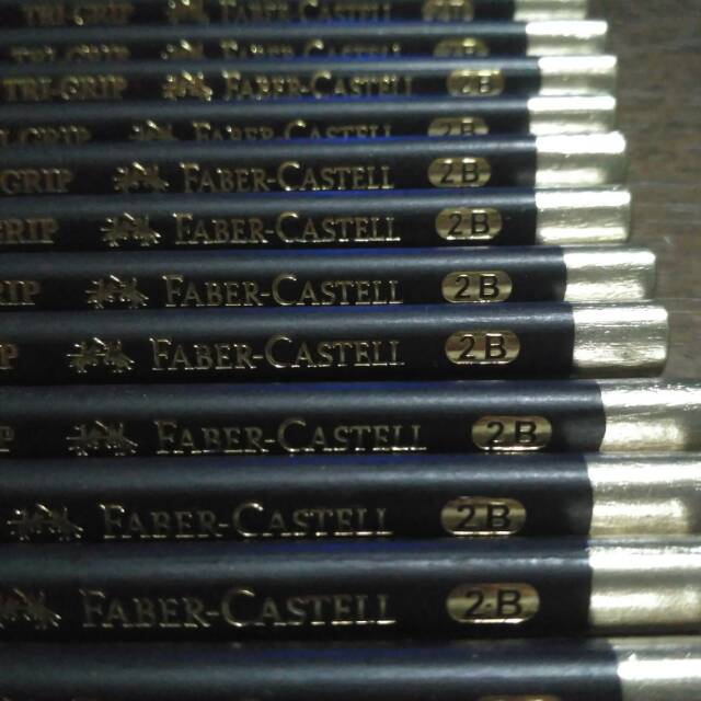 

Pensil Faber-Castell Gold 2B Import