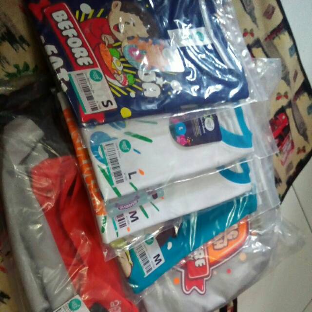 Tas dan kaos Afrakids Jayapura