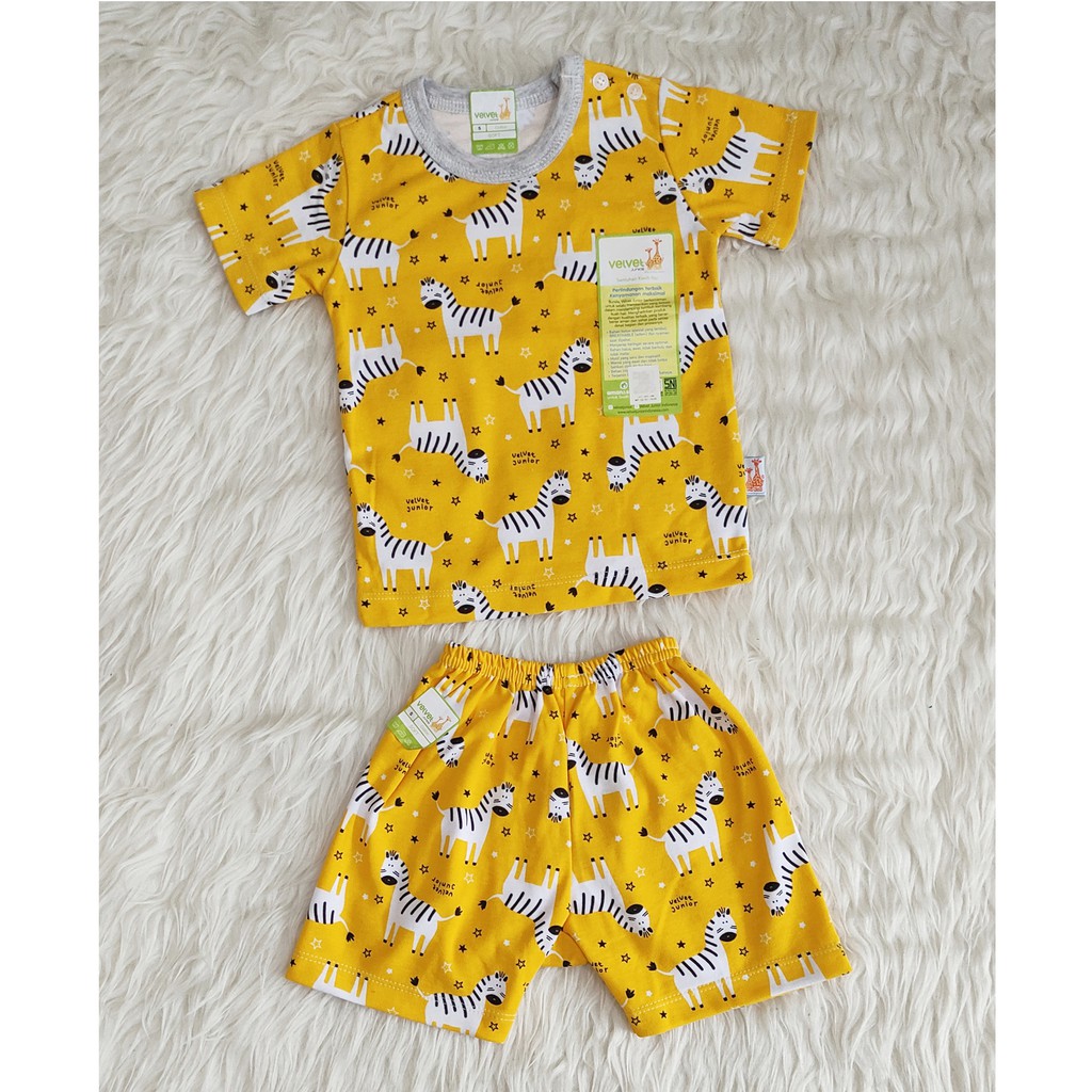 Velvet Junior Setelan Pendek Starry Night Kancing Pundak Celana Pendek Size S M L - Baju Tidur Bayi