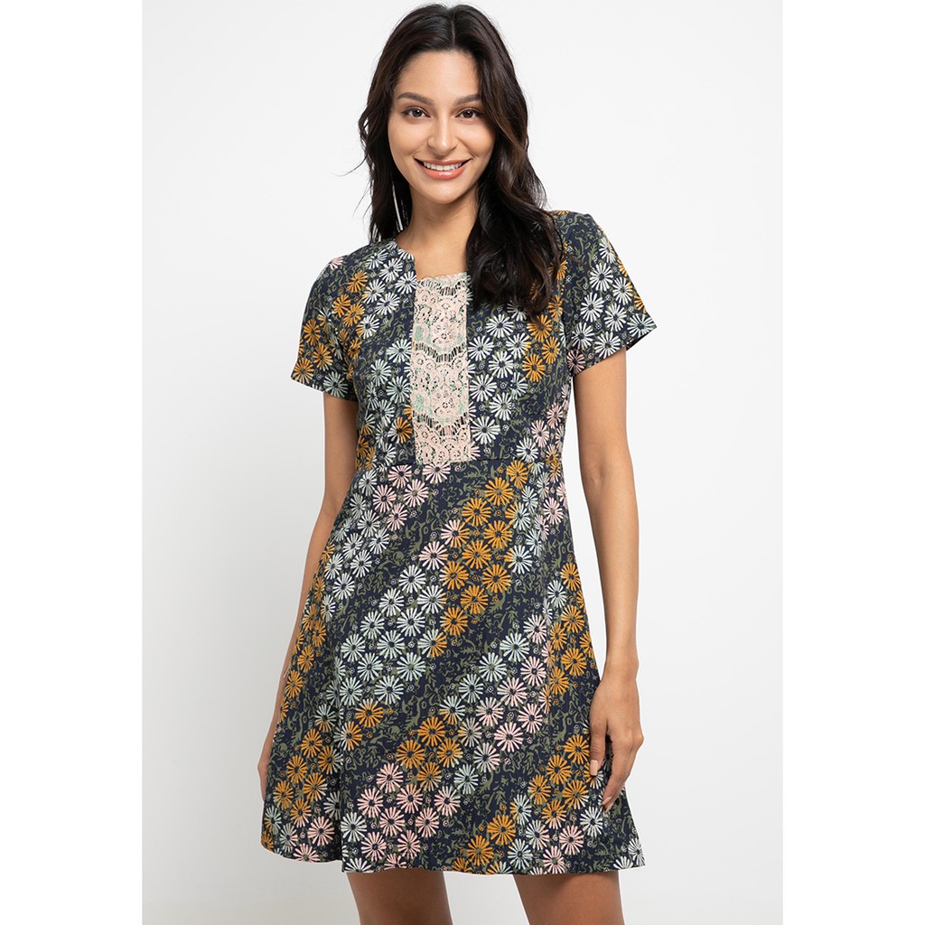 Arjuna Weda Dress Wanita Batik Truntum