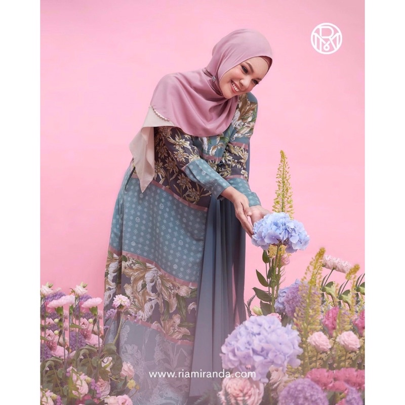 New Original Gladia dress Ria Miranda Olive size L