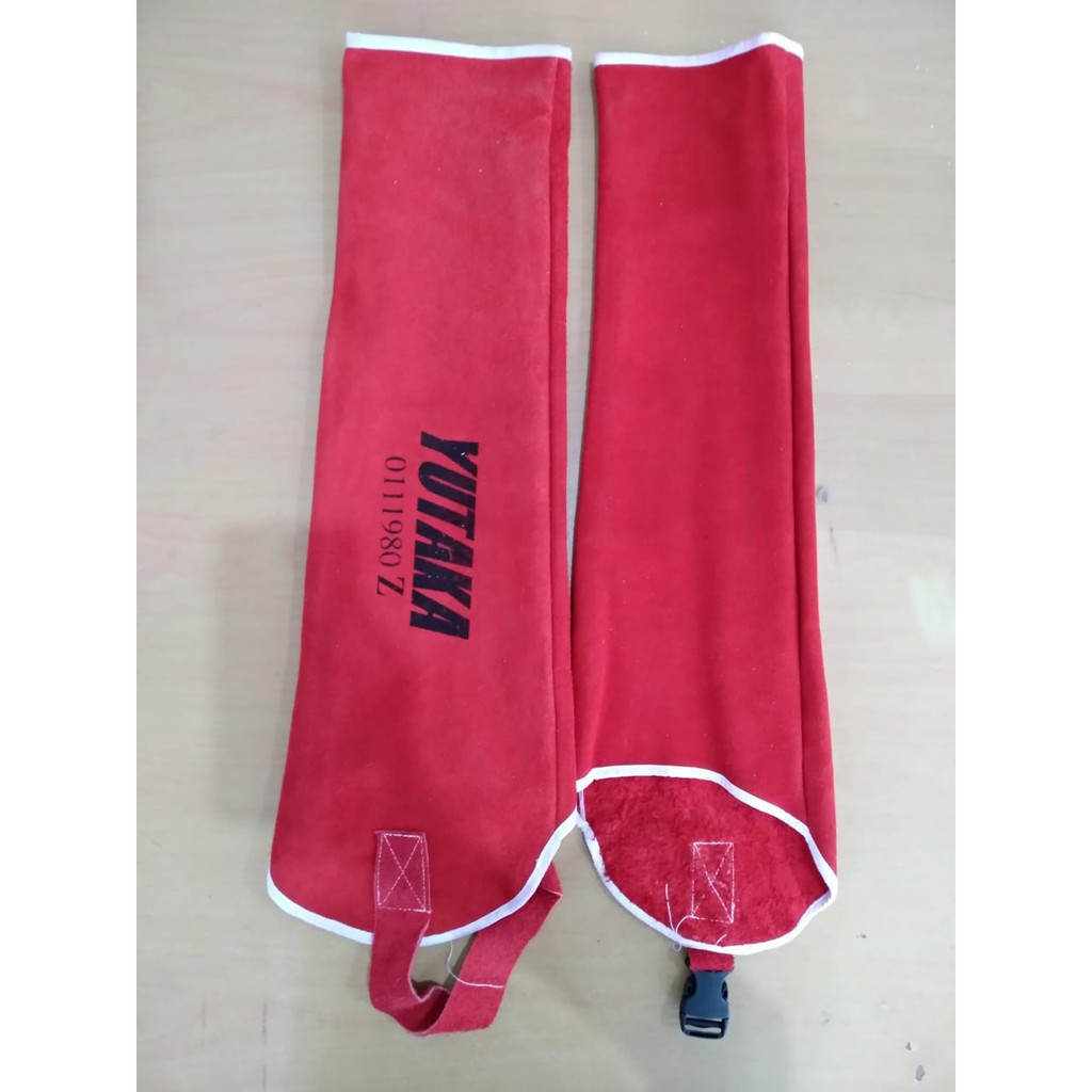 APRON LENGAN KULIT YUTAKA Warna Merah