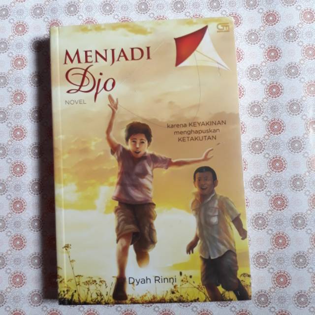 Novel Menjadi Djo by Dyah Rini