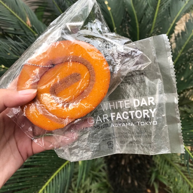 [Preloved] Aoyama Tokyo Cakeroll Squishy