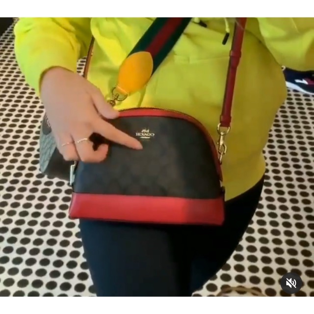 Coach R0777