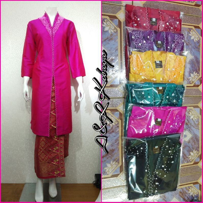 KEBAYA KURUNG TAFETA PAYET