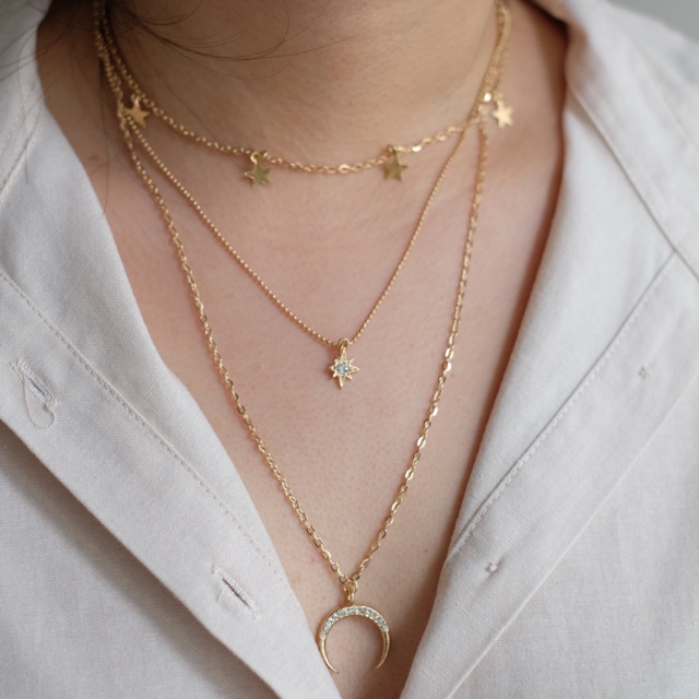 Nereid layer necklace