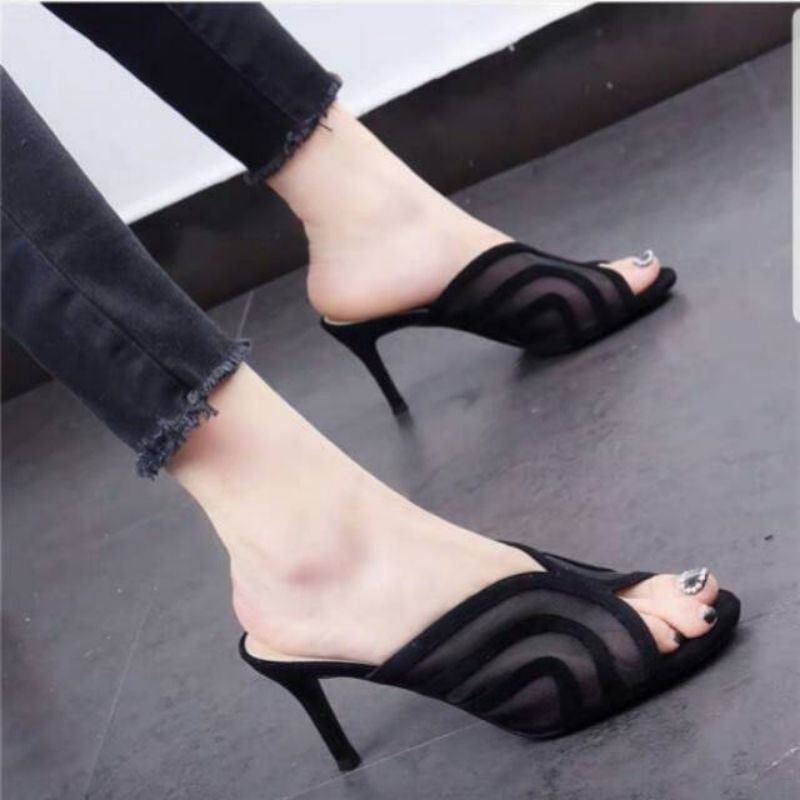 Bryan Carlise Heels 9cm Basic Jala Keong Basic Heels Unik Elegant Heels Runcing Suede Beludru