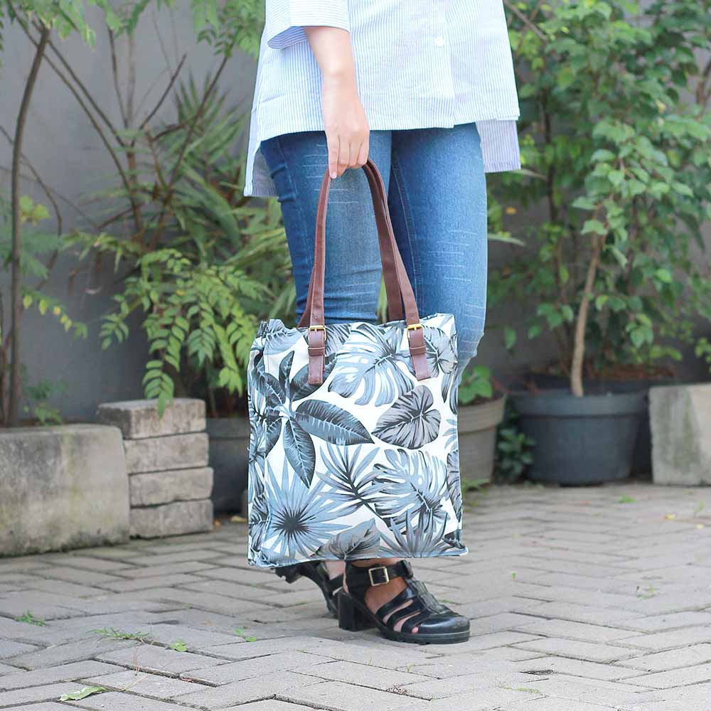 Tas Totebag Cewe Wanita Selempang Brand Totemi Motif Lokal Premium TTM 031