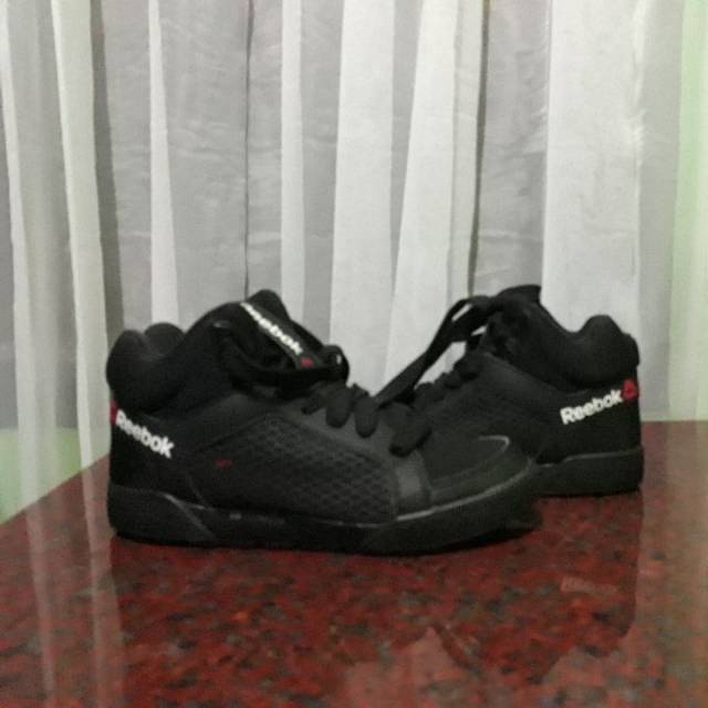 Sepatu Reebok Dance , size 37 made in vietnam .