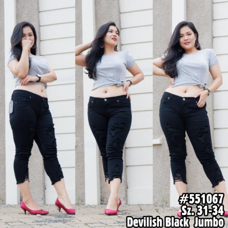 Ready CELANA 7/9 HITAM SOBEK KECIL 28-30 dan  JUMBO 31-34. Celana Devilish Black Ripeed