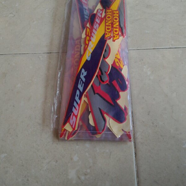 striping stiker les body tiger 2000 lawas merah
