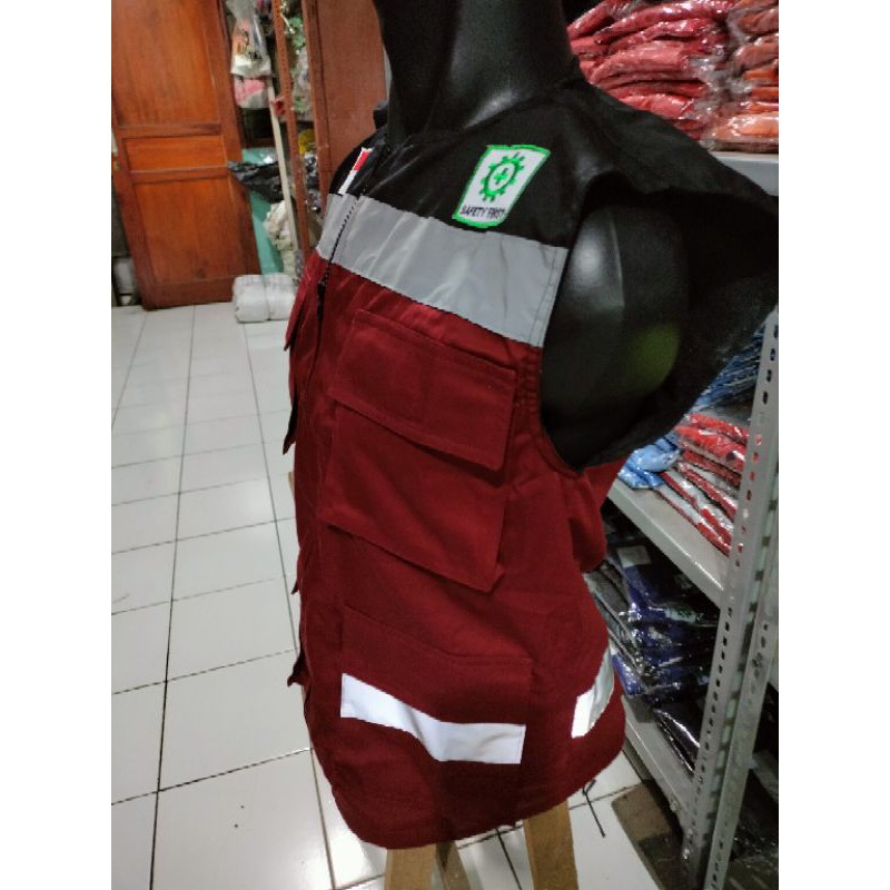 ROMPI SAFETY FREE LOGO K3 BENDERA BAHAN KAIN DRILL MERAH KOMBINASI HITAM