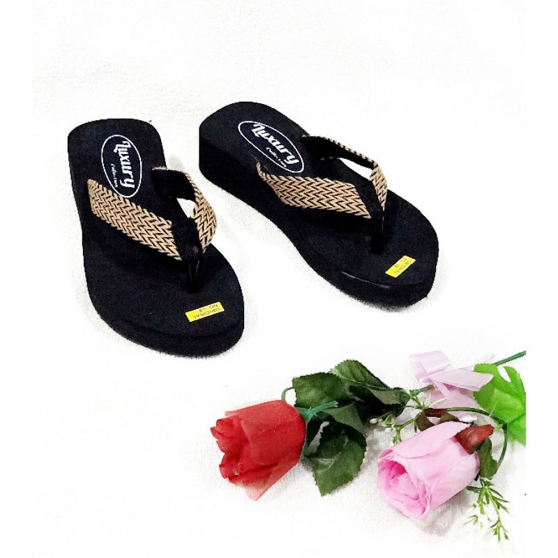 SANDAL JAPIT WANITA SANTAI MAIRA - SANDAL SPON WANITA - SANDAL WEDGES SPON MURAH