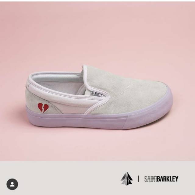 SAINT BARKLEY X BROKENHEART