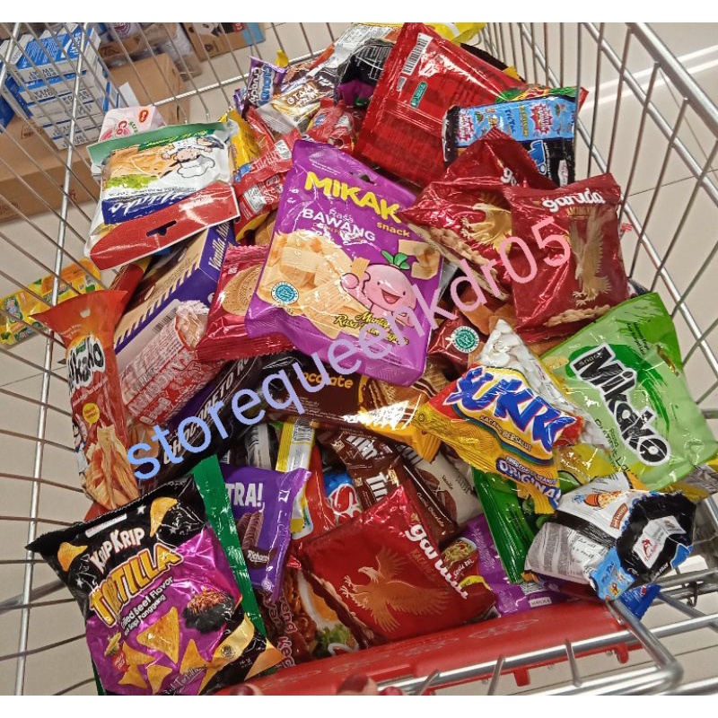 

SNACK RANDOM BULDING COCOK BUAT HADIAH/ BINGKISAN ULTAH /DLL