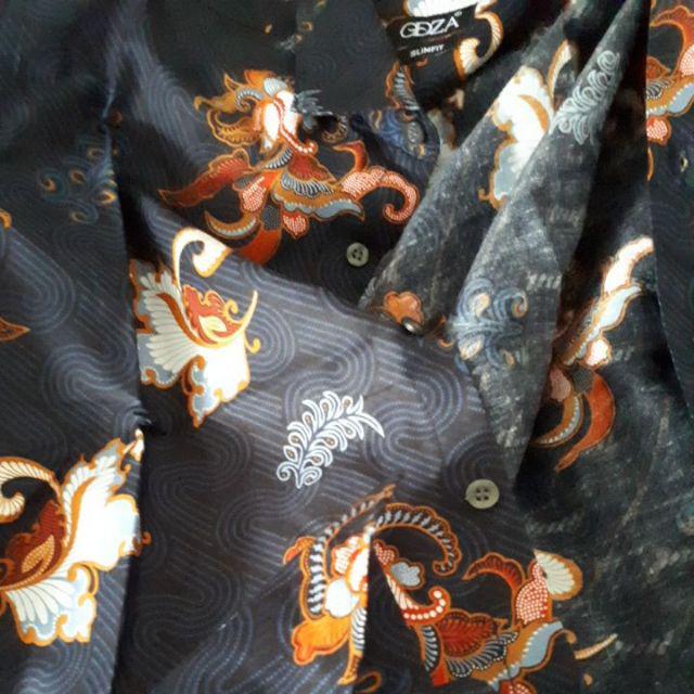 Odza Kemeja Batik Slim Fit Lengan Pendek Baju Pria Modern