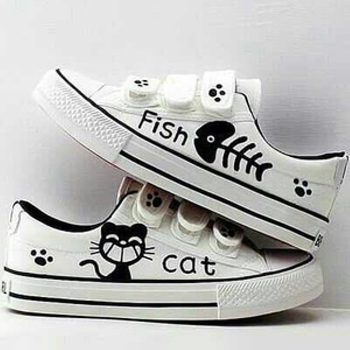 SEPATU WANITA KETS CAT PUTIH