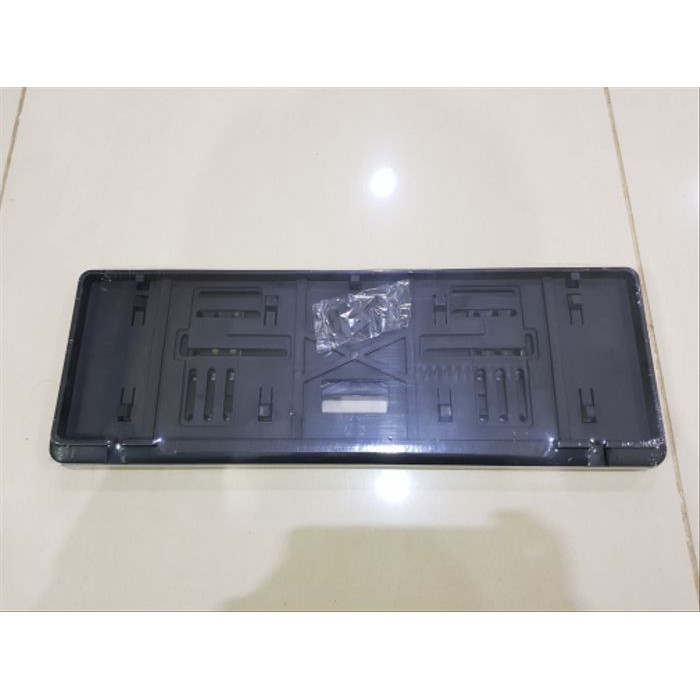 Cover Plat Nomor Tatakan Dudukan Plat Nomor Mobil Universal — 10
